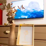 Soni Exclusive 342 Plaza With Private Parking & Self Check-in アパート ブカレスト