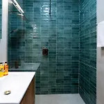 Soni Exclusive 342 Plaza With Private Parking & Self Check-in *