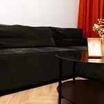 Soni Exclusive 342 Plaza With Private Parking & Self Check-in 부쿠레슈티