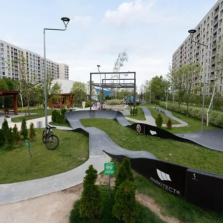 Soni Exclusive 342 Plaza With Private Parking & Self Check-in