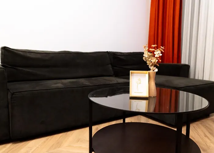 Soni Exclusive 342 Plaza With Private Parking & Self Check-in * Bucharest