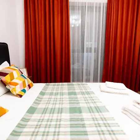 דירה Soni Exclusive 342 Plaza With Private Parking & Self Check-in בוקרשט