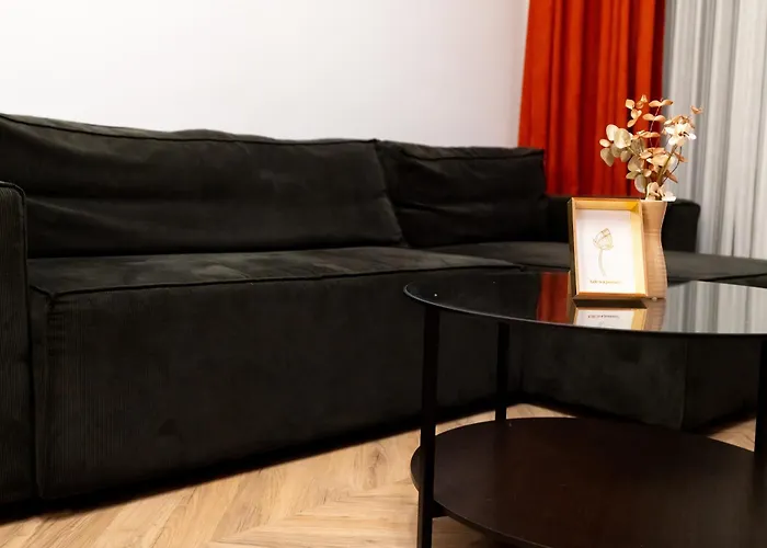 Soni Exclusive 342 Plaza With Private Parking & Self Check-in בוקרשט
